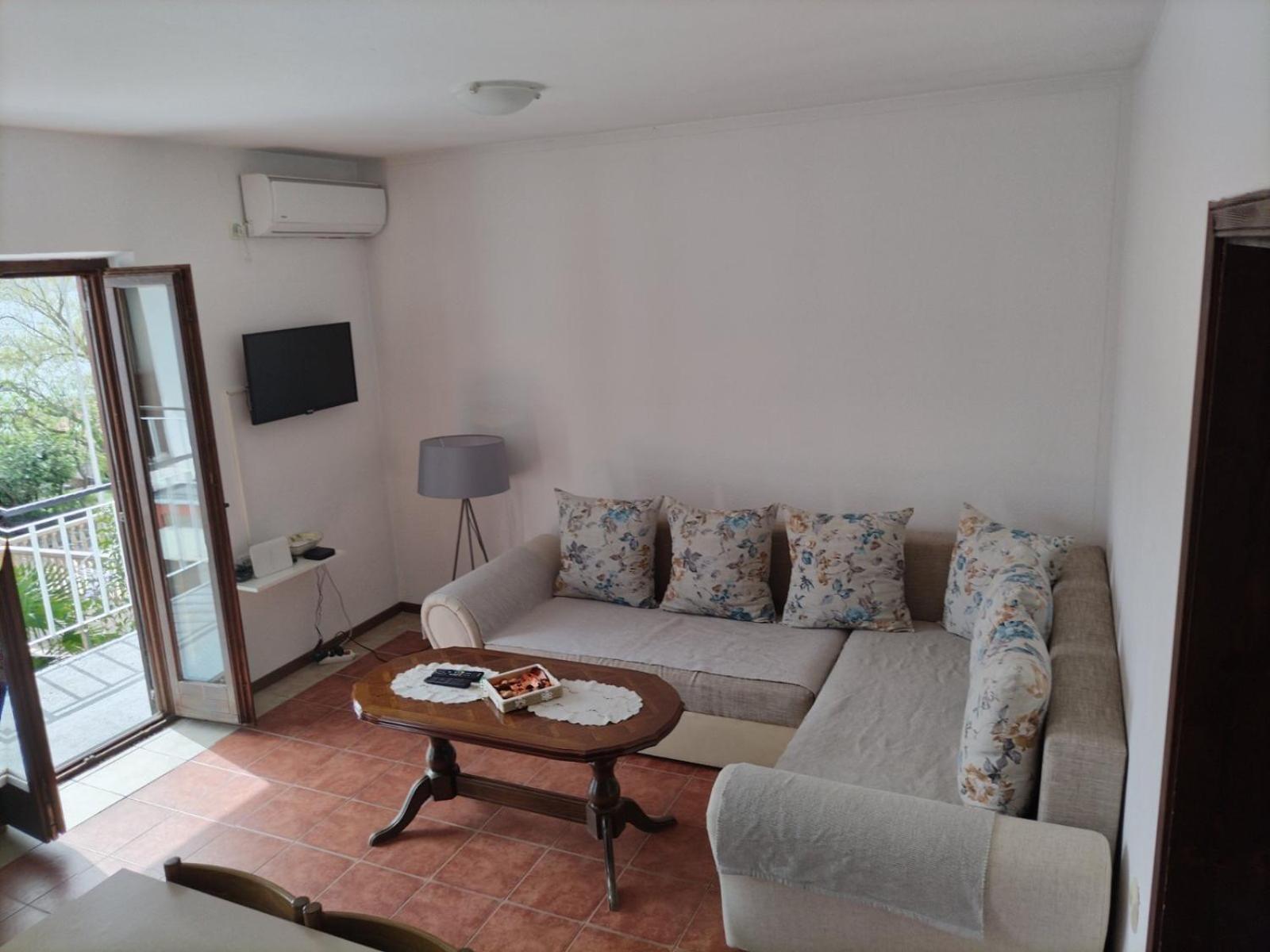 Apartment Ivana Cattaro Esterno foto
